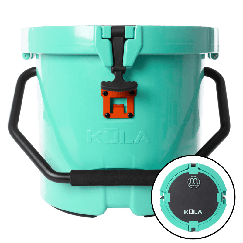 Front view of Kula 5 cooler in Seafoam with top view