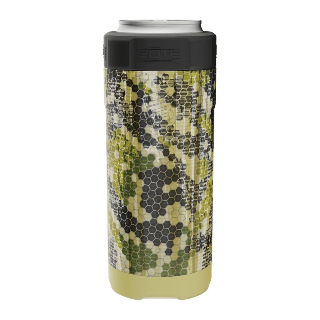 A detailed image of the MAGNEChill Can Cooler Slim Verge Camo, showing its design and key features.