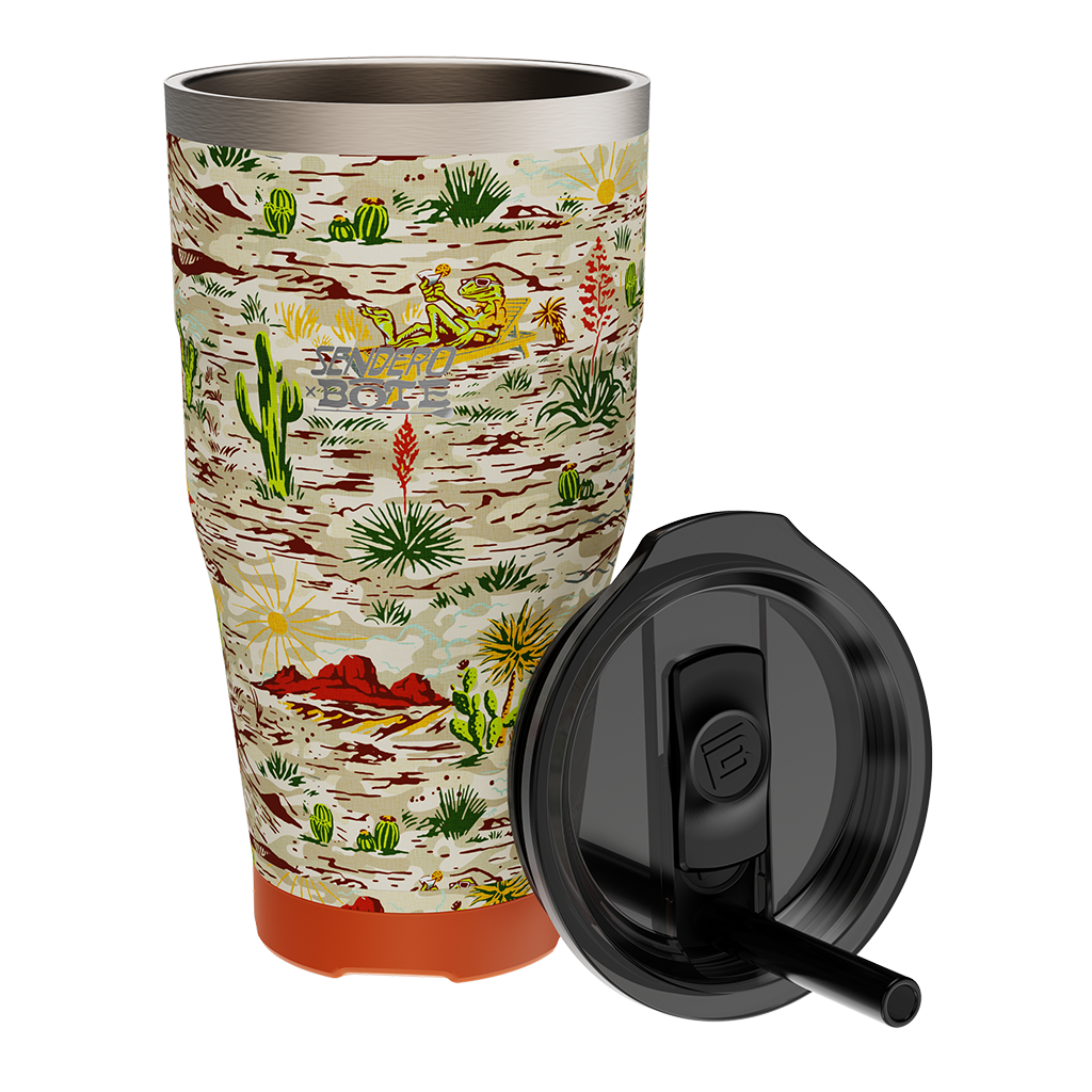 MAGNETumbler 32oz with Lid in Native Sendero pattern shown with black straw lid beside the tumbler.