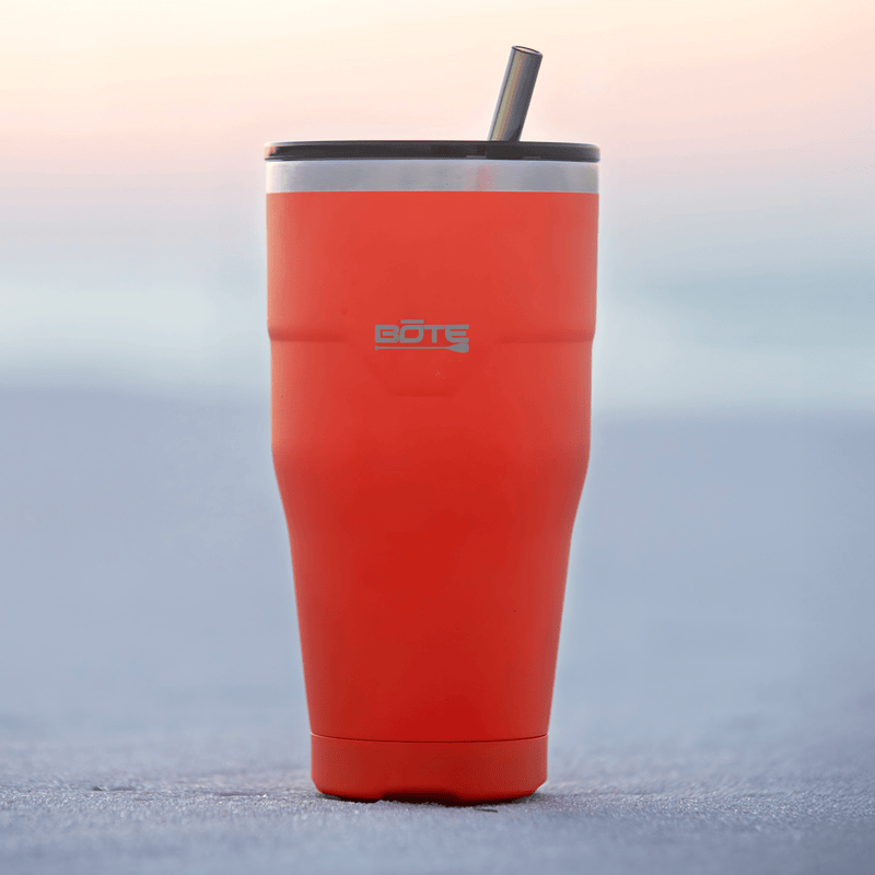 A detailed image of the MAGNETumbler 32oz with Lid Sunrise, showing its design and key features.