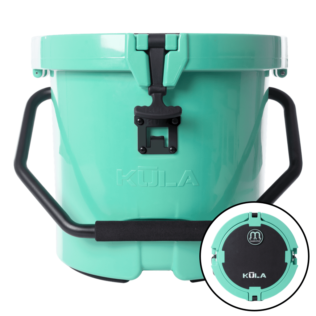 Seafoam KULA 5 cooler with black latches and inset image showing top lid with MAGNEBottle port.